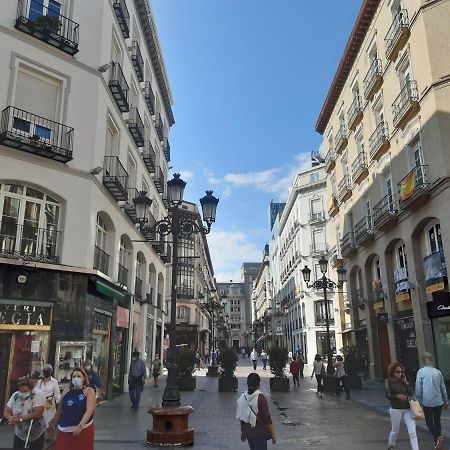 Acogedor Piso En Pleno Centro De Zaragoza Apartment Bagian luar foto